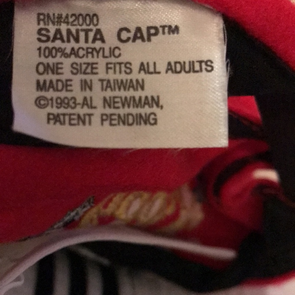 Santa Hat π
- Picture 5 of 5